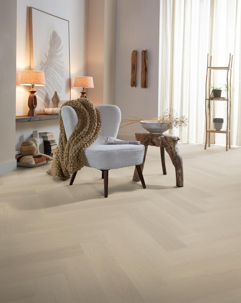 Staal van Ambiant Spigato Estino Beige | Visgraat Klik PVC