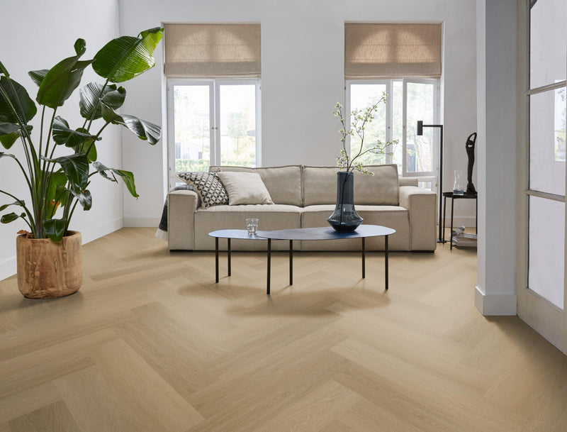 Staal van Ambiant Spigato Estino Warm oak | Visgraat Lijm PVC