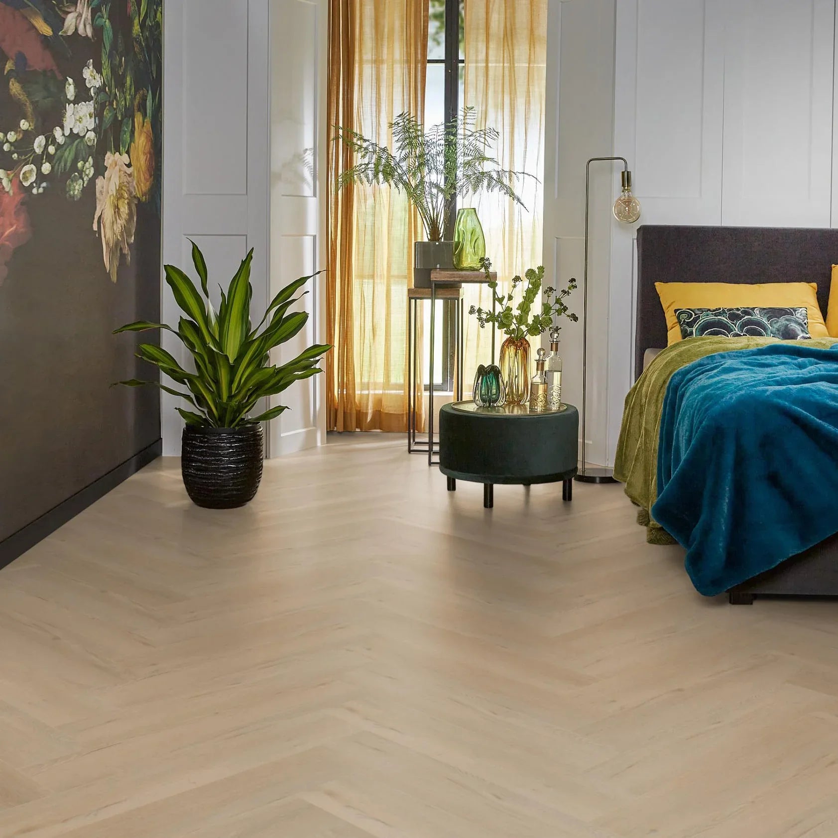 Welke plinten passen bij een beige PVC vloer?
