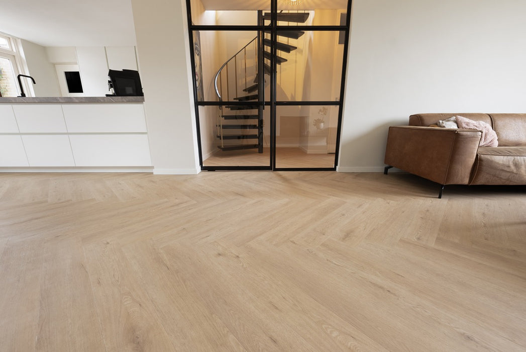 Floer Gaia Grijsbeige - Walvisgraat Dryback Plak PVC