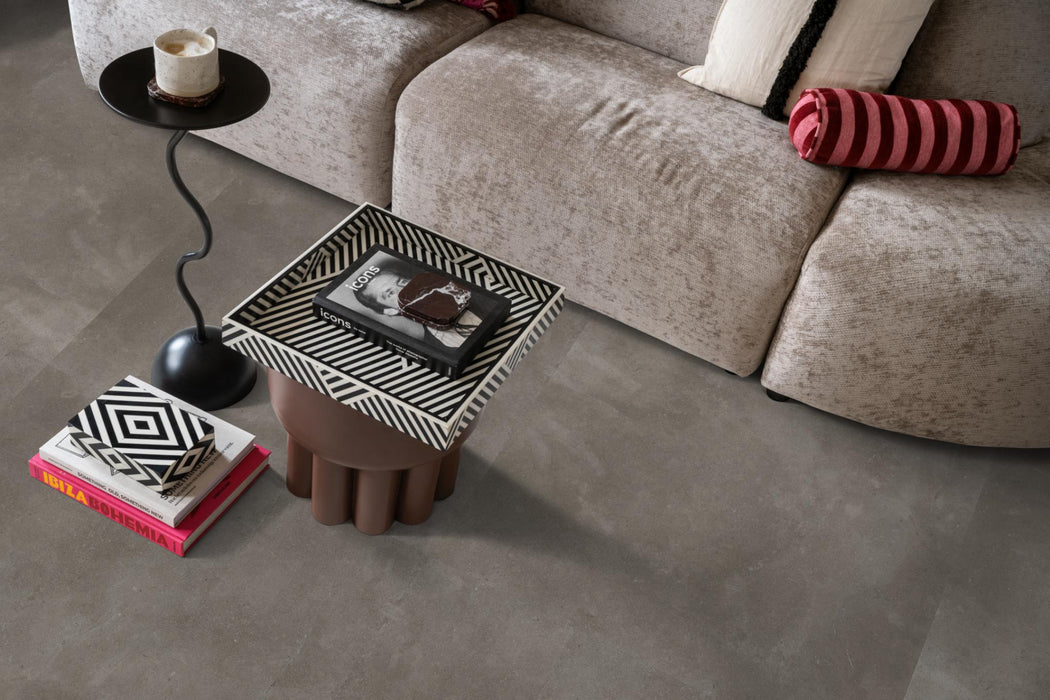 Ambiant Piazzo Warm grey | Tegel 45 x 90 Plak PVC dryback