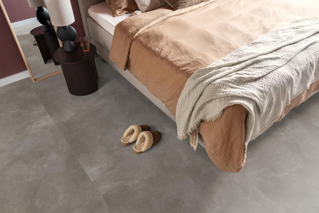 Ambiant Piazzo Warm grey | Tegel 45 x 90 Plak PVC dryback