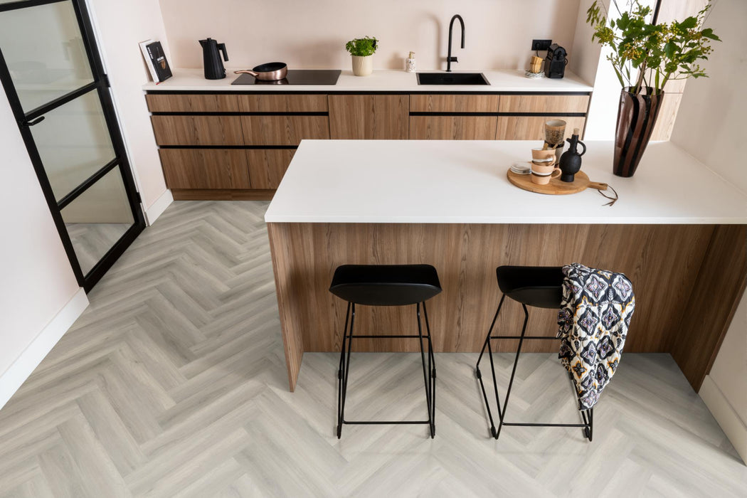 Ambiant Spigato Avanto Grey | Visgraat Lijm PVC