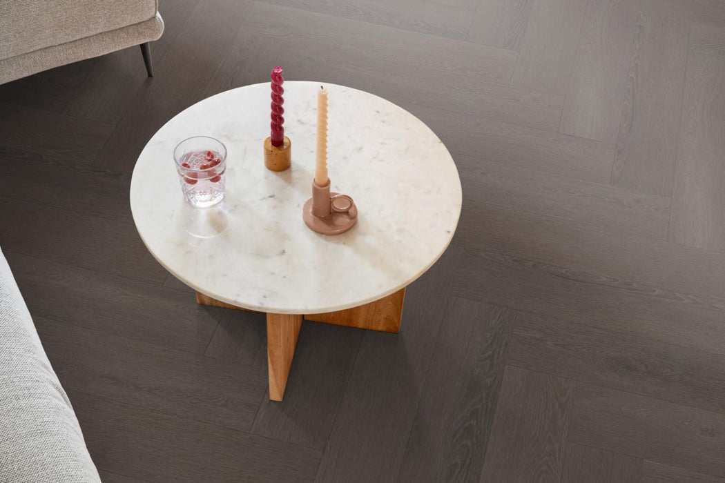 VT Wonen Herringbone Charcoal | Visgraat Plak PVC