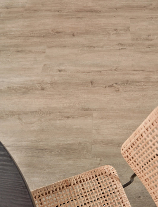 Floer Landhuis Grijze Eik - Click PVC