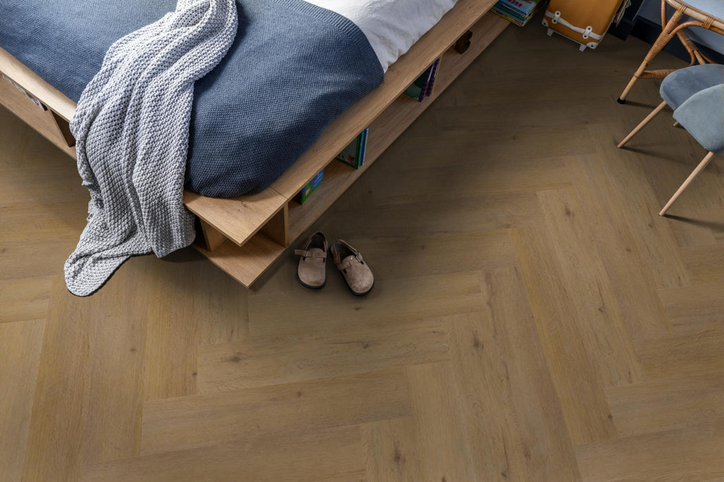 Ambiant Spigato Vivero Dark oak | Visgraat Klik PVC
