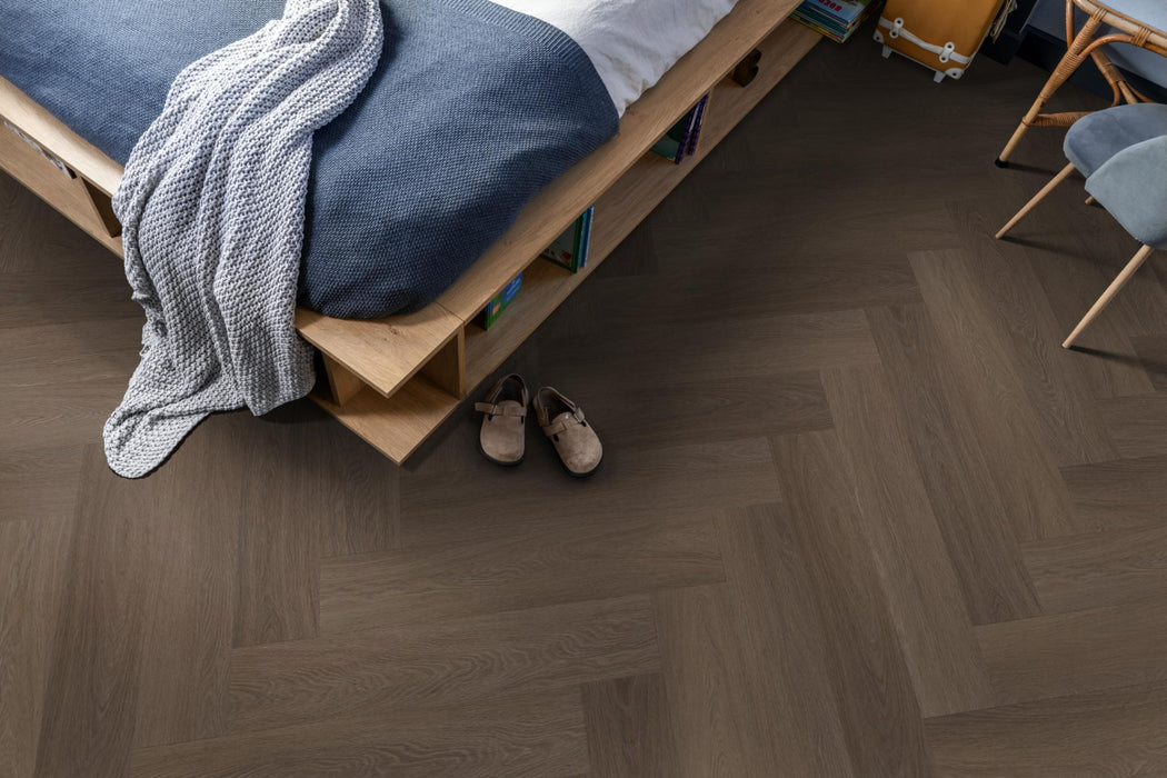 Ambiant Spigato Estino Brown | Visgraat Lijm PVC