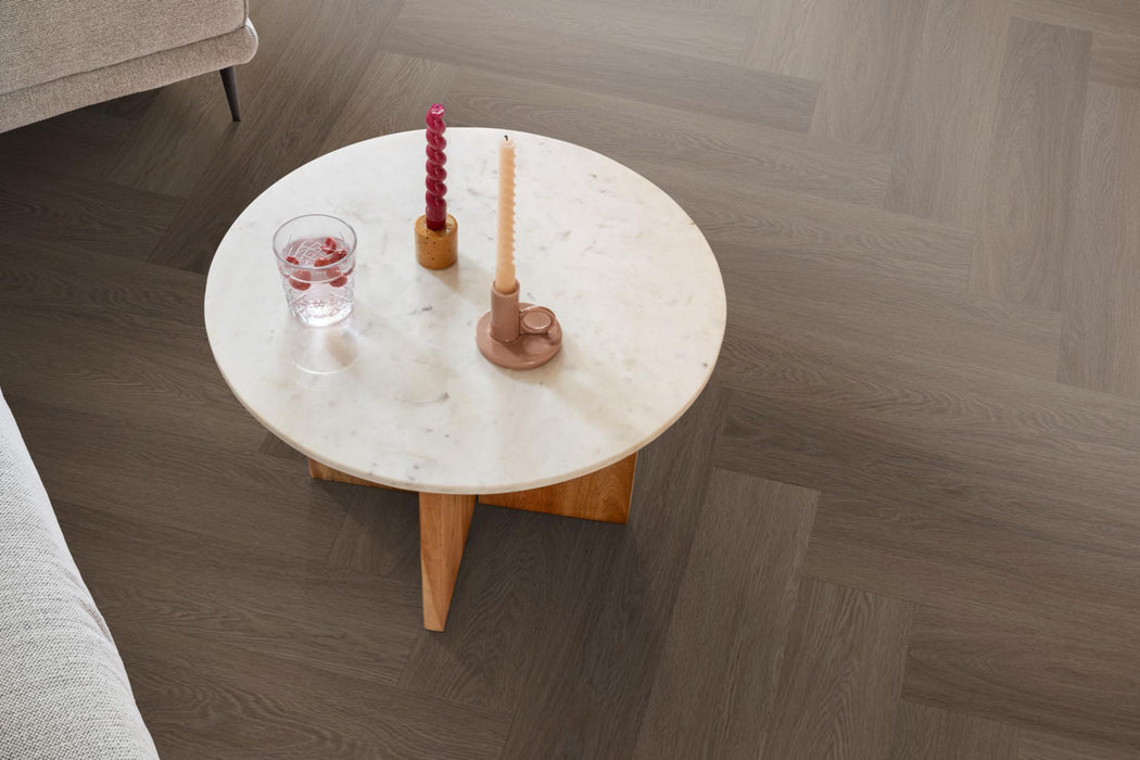 Ambiant Spigato Estino Brown | Visgraat Lijm PVC