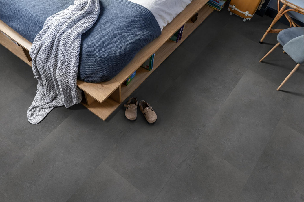Ambiant Sarino Dark grey | Tegel 45 x 90 Plak PVC dryback