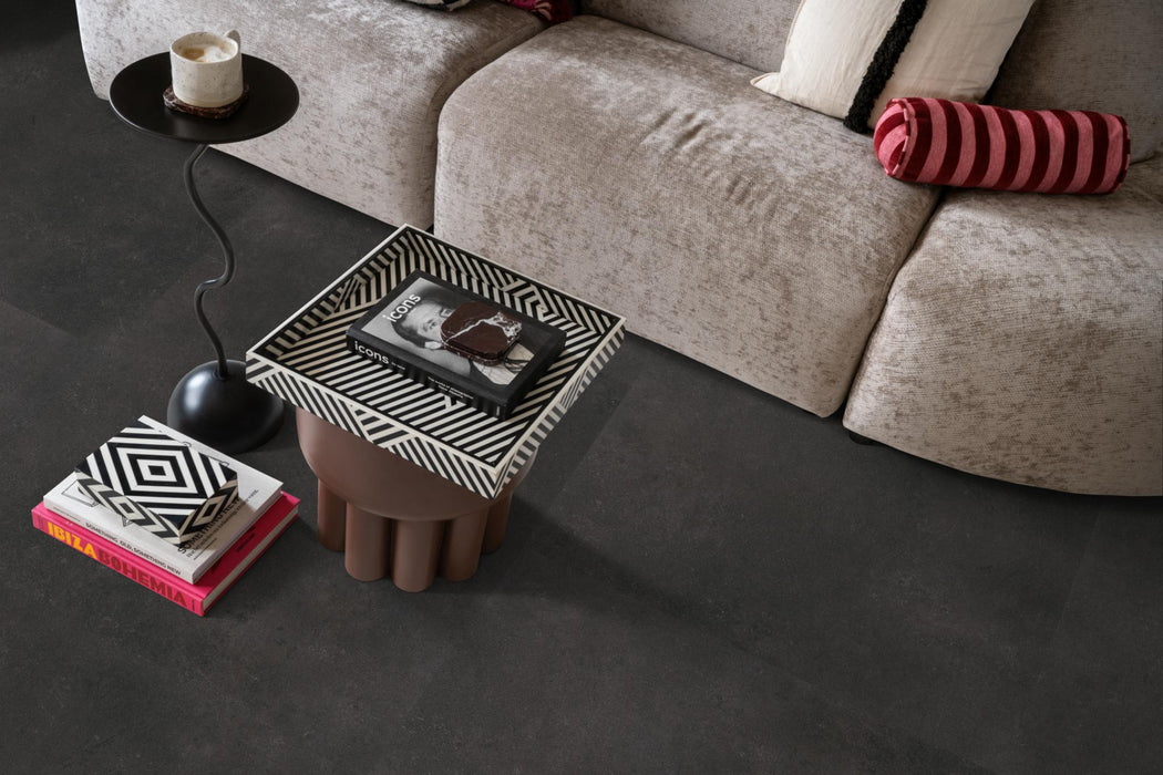 Ambiant Sarino XL Anthracite | Tegel 90 x 90 Plak PVC dryback