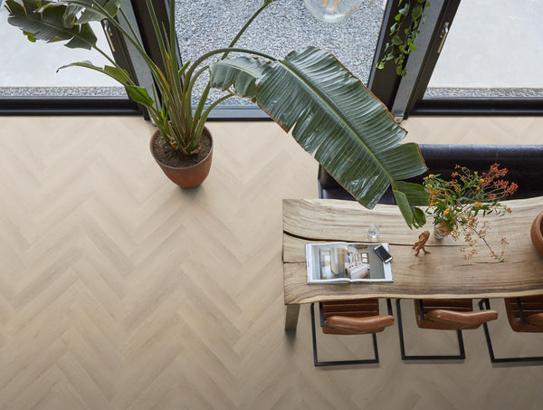 FloorLife YUP Merton Beige - Visgraat Plak PVC