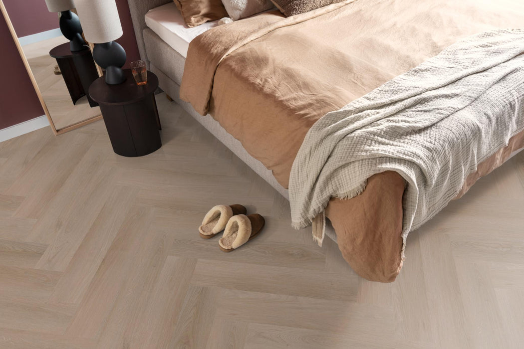 Ambiant Spigato Navaro Dark oak | Visgraat Klik PVC