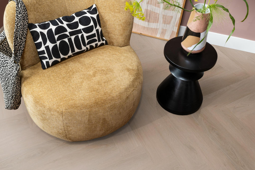 Ambiant Spigato Navaro Dark oak | Visgraat Klik PVC