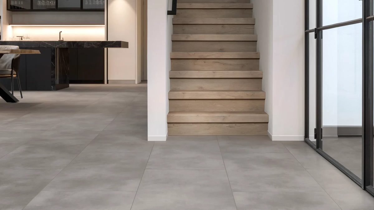 COREtec Naturals Tile Serie 1905 Matterhorn | Tegel 90 x 47 cm | Click PVC | sfeerbeeld 1