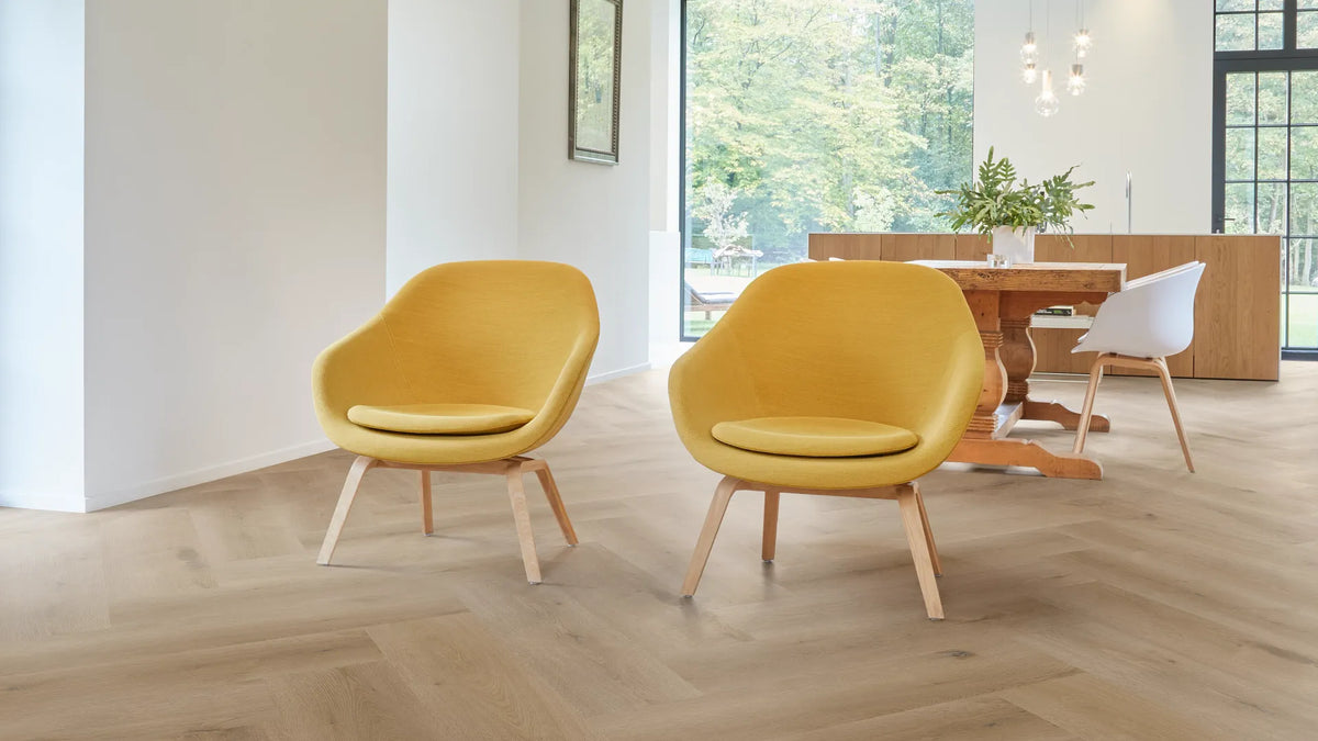 COREtec Essentials Herringbone Texas Oak H54 | Visgraat Klik PVC | sfeerbeeld 1