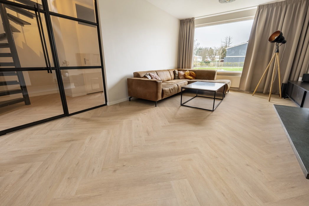Floer Gaia Grijsbeige - Walvisgraat Dryback Plak PVC