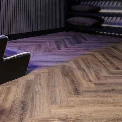 mFLOR 41217 Parva Oak Lombardia | Visgraat PVC | Dryback