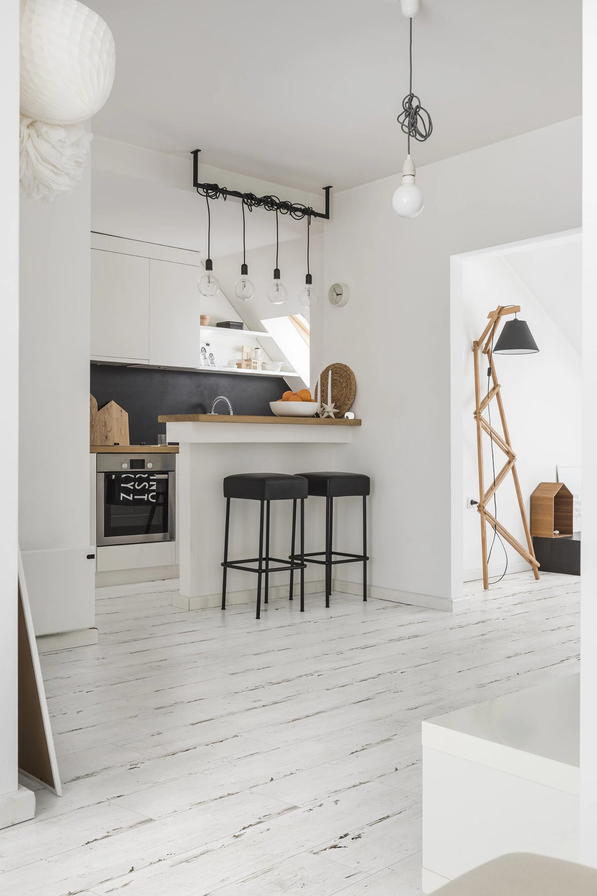 COREtec Essentials 1200+ Series Painted Oak 02 | Click PVC | sfeerbeeld 1