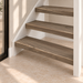 provencaals eiken traprenovatie, open trap, detail van de onderste treden