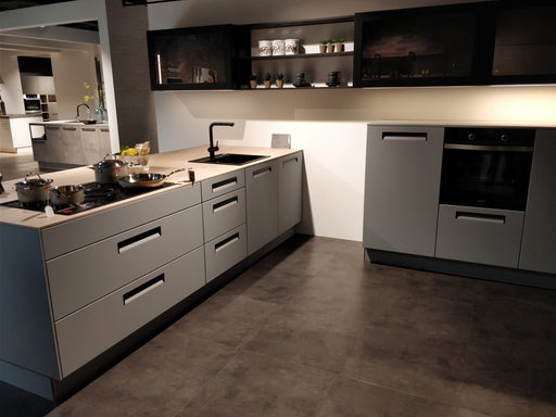Sense X803 Sandstone | Tegel PVC 90x90 Black Slate | Dryback
