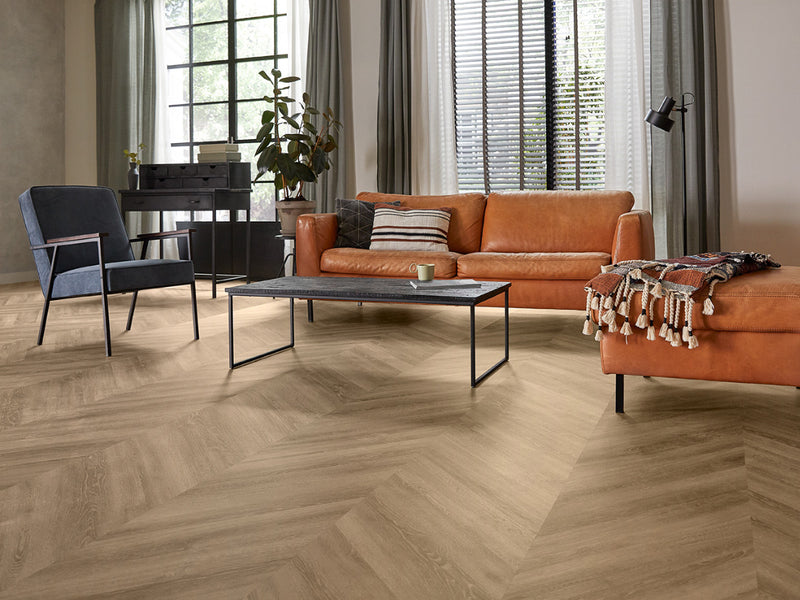 Staal van mFLOR 42215 Parva Oak Chevron Apulia | Hongaarse punt | Dryback Plak PVC